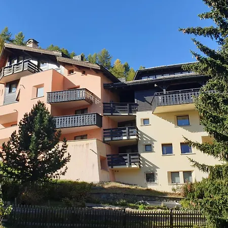 Apartment Chesa Bellaval, Haus Rizza Zwei Zimmerwohnung *