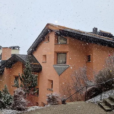 公寓 Chesa Bellaval, Haus Rizza Zwei Zimmerwohnung 席尔瓦普拉纳