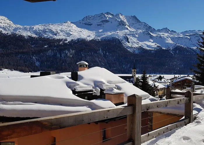 Chesa Bellaval, Haus Rizza Zwei Zimmerwohnung Apartman Silvaplana