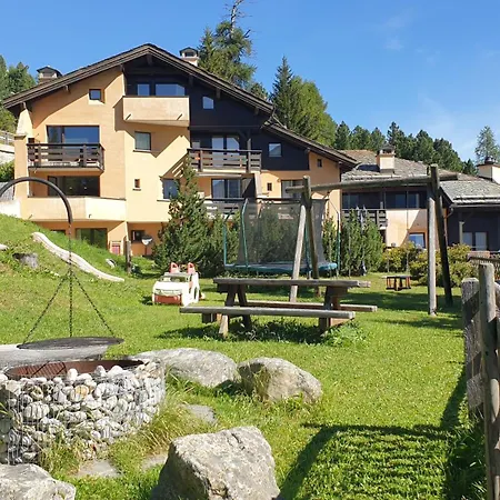 Chesa Bellaval, Haus Rizza Zwei Zimmerwohnung Silvaplana
